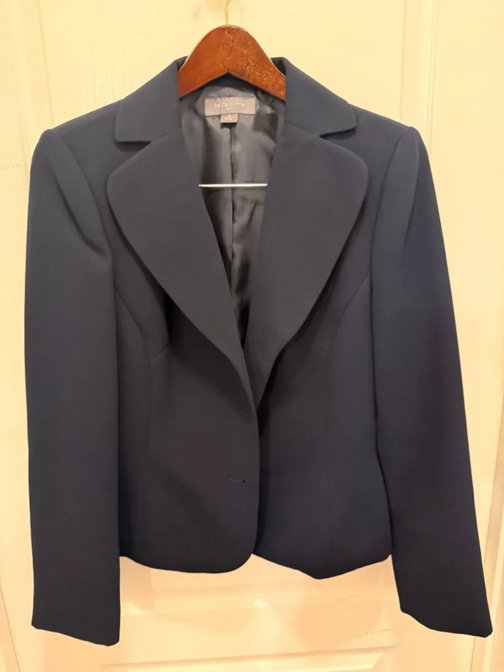 Liz Claiborne Suits (Jacket and skirt set), Polyester blazer tailored single-bre